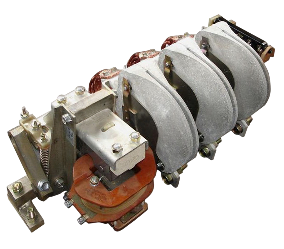 Контактор КТ6051/3-У3 630/160 А, Uн-220 В, Uупр-220 В, в/к 3"З"+3"Р", установка на плиту